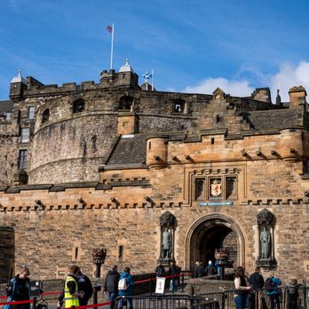 FTLO Travel - Edinburgh Castle - Travel Services Near Me - El Segundo, California FTLO Travel - Edinburgh Castle - Travel Services Near Me - El Segundo, California