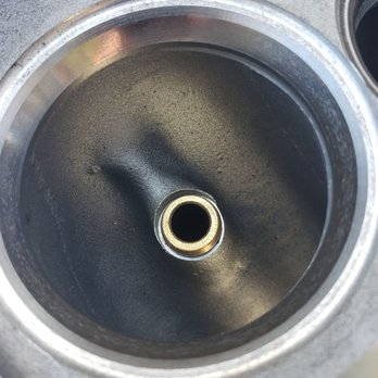 Shaw City Engines - Does it look like this head will flow 355cfm? DO NOT BUY ANYTHING FROM THESE GUYS!!! - Fresno, California Shaw City Engines - Does it look like this head will flow 355cfm? DO NOT BUY ANYTHING FROM THESE GUYS!!! - Fresno, California