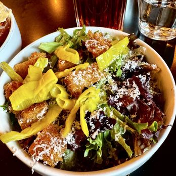 Via Farina Regency Landing - Side salad - Pizza Near Me - Omaha, Nebraska Via Farina Regency Landing - Side salad - Pizza Near Me - Omaha, Nebraska