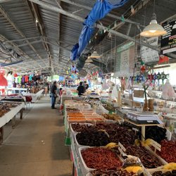 Parkland Flea Market - So many vendors and options!