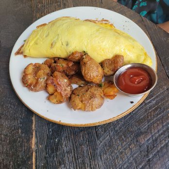 The Raymond 1886 - 3 egg Omelet - New American Near Me - Pasadena, California