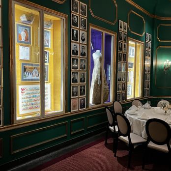 Antoine's Restaurant - French Near Me - New Orleans, Louisiana