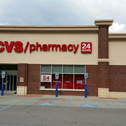 CVS Pharmacy - Have to go to back parking lot to see the "front entrance"