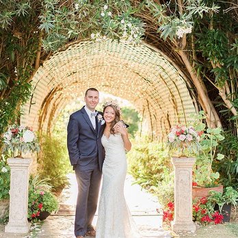 Floral Sensations - those little extra decor add ons are gorgeous - Florists Near Me - Riverside, California Floral Sensations - those little extra decor add ons are gorgeous - Florists Near Me - Riverside, California