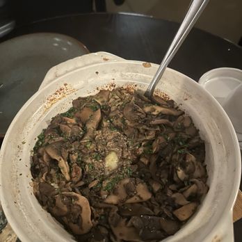 Maxwells Trading - Mushroom clay pot rice - New American Near Me - Chicago, Illinois