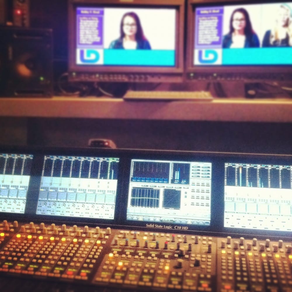 THE EMERSON COLLEGE BOOKSTORE Updated September 2024 114 Boylston