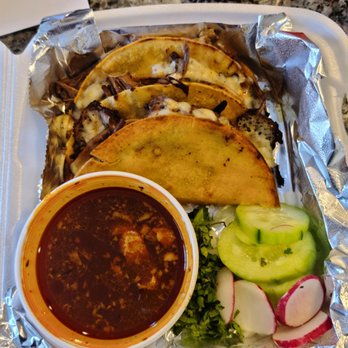 Los Cuates - Mexican Near Me - Raleigh, North Carolina