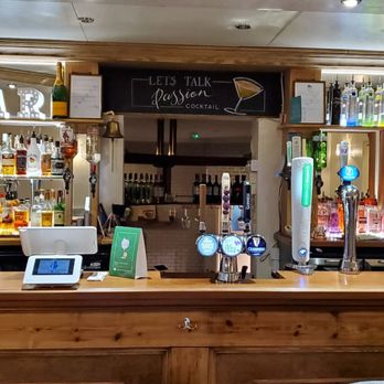 The Blue Keys - The bar area - Hotels Near Me - Southampton, HAM