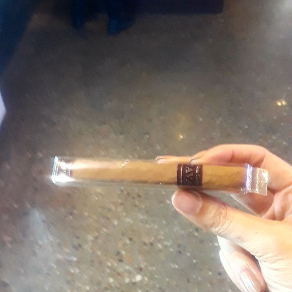 Stogies World Class Cigars - Tobacco Shops Near Me - Houston, Texas Stogies World Class Cigars - Tobacco Shops Near Me - Houston, Texas