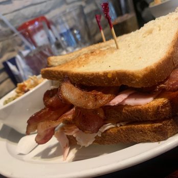 Schooners Grill - Blt - Sports Bars Near Me - Newport News, Virginia Schooners Grill - Blt - Sports Bars Near Me - Newport News, Virginia