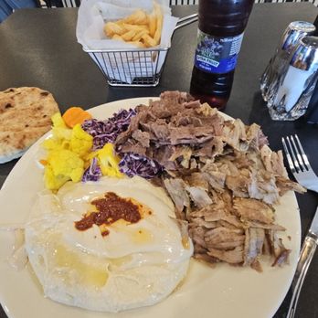 Big Daddy’s Shawarma - Shawarma plate with chicken & Beef Shawarma, salads, humus and Tahiti. - Mediterranean Near Me - Studio City, California Big Daddy’s Shawarma - Shawarma plate with chicken & Beef Shawarma, salads, humus and Tahiti. - Mediterranean Near Me - Studio City, California