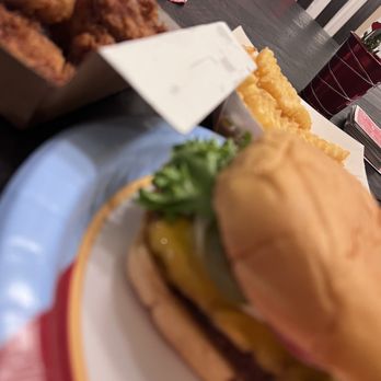 Shake Shack Cedar Park - Grub - Burgers Near Me - Cedar Park, Texas Shake Shack Cedar Park - Grub - Burgers Near Me - Cedar Park, Texas