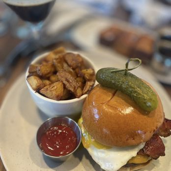 Moxies - Brunch Burger with bacon, cheddar and a fried egg - New American Near Me - Boston, Massachusetts Moxies - Brunch Burger with bacon, cheddar and a fried egg - New American Near Me - Boston, Massachusetts