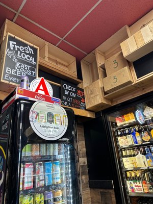 West view bottle apostle by null