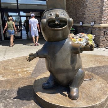 Buc-ee's - Welcome to Buccee's - but don't touch in summer. It's Texas, and gets to a million degrees here - Gas Stations Near Me - Temple, Texas Buc-ee's - Welcome to Buccee's - but don't touch in summer. It's Texas, and gets to a million degrees here - Gas Stations Near Me - Temple, Texas