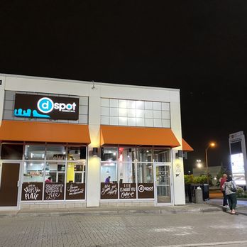 D Spot Dessert Cafe - The place is busy even at 1:00am at weekend night - Desserts Near Me - Toronto, Ontario