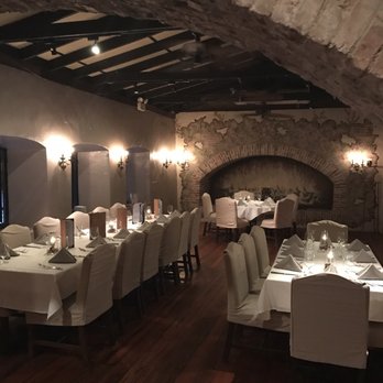 Old Stone Farmhouse - Big party? Small party?  They can accommodate everyone. - Caribbean Near Me - St Thomas, Virgin Islands