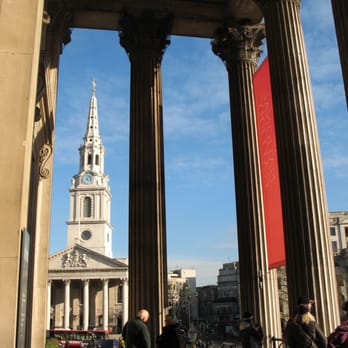 St Martin in the Fields - St Martin in the Fields, seen from entrance to National Gallery - Landmarks & Historical Buildings Near Me - London, XGL St Martin in the Fields - St Martin in the Fields, seen from entrance to National Gallery - Landmarks & Historical Buildings Near Me - London, XGL