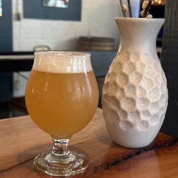 Origin Beer Project - Upper Echelon Single IPA. - Breweries Near Me - Providence, Rhode Island
