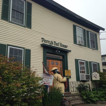 Perry's Nuthouse - Candy Stores Near Me - Belfast, Maine