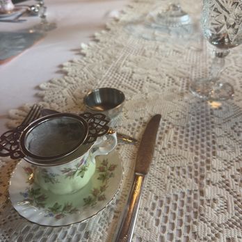 Quintealia's Tea Parlor - Tea Rooms Near Me - Burton, Ohio