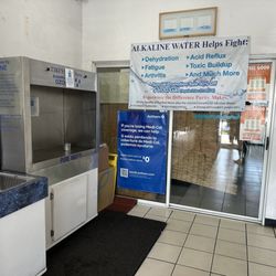 Tikis Water Store