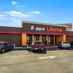 Zipps Liquor