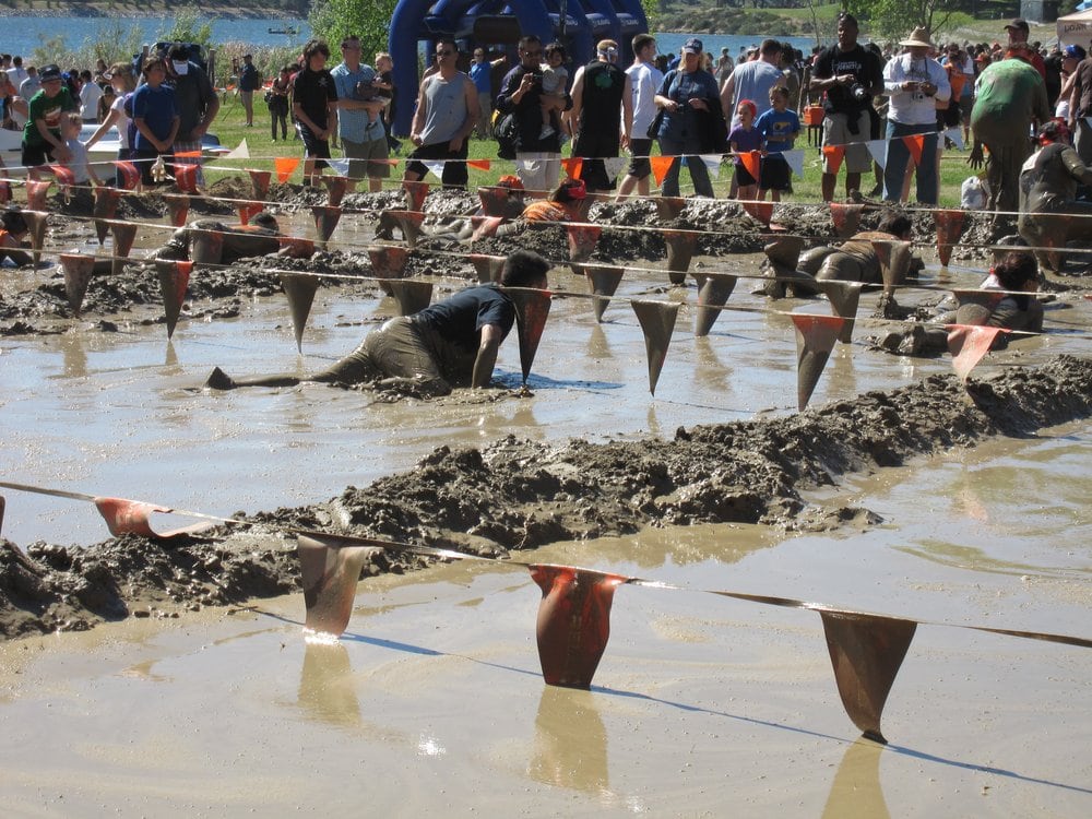 Merrell Down & Dirty National Mud Run Series Logo