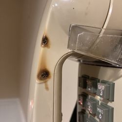 Pines Motor Lodge - did not work and they kept calling me on it and I couldn't hear them because there's wrong with it but they wouldn't fix it