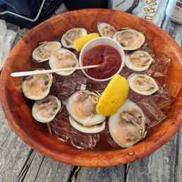 Fresh Clams On the 1/2 Shell