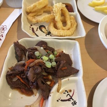 Sakura Sushi - Sushi Bars Near Me - Schaumburg, Illinois