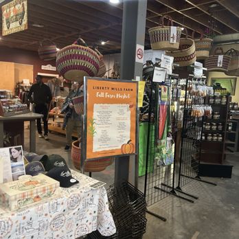 Liberty Mills Farm - Attraction Farms Near Me - Somerset, Virginia