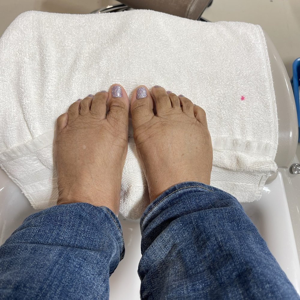 Gel pedicure Gel pedicure