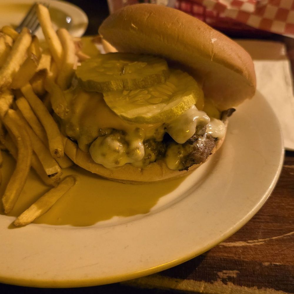 Double Smash Burger w/ fries Double Smash Burger w/ fries