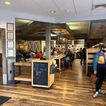 First Watch - Entrance - Breakfast & Brunch Near Me - Tampa, Florida First Watch - Entrance - Breakfast & Brunch Near Me - Tampa, Florida