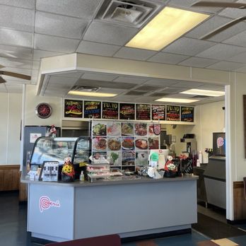 Gabriella's Restaurant - Front counter - Peruvian Near Me - Benson, North Carolina