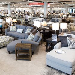 WG&R Furniture - Grand Chute - Appleton Showroom