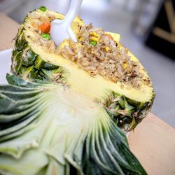 Bee Happy Boba Tea - Pineapple crunchy fried rice