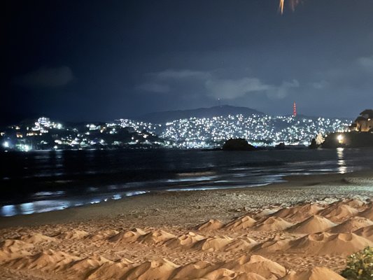 Thompson Zihuatanejo, by Hyatt by null