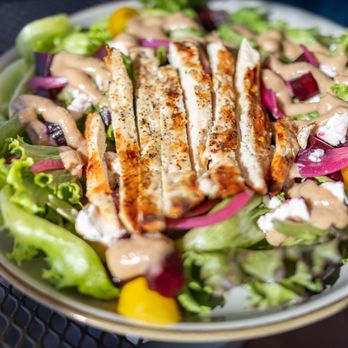 Parkside & Main - Roasted Beet Salad w/ Chicken - New American Near Me - Rangeley, Maine