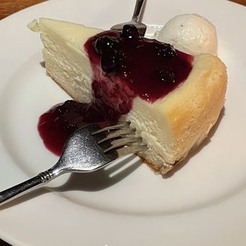 J. Gilbert's Wood-Fired Steaks & Seafood - Cheesecake - Steakhouses Near Me - Overland Park, Kansas J. Gilbert's Wood-Fired Steaks & Seafood - Cheesecake - Steakhouses Near Me - Overland Park, Kansas