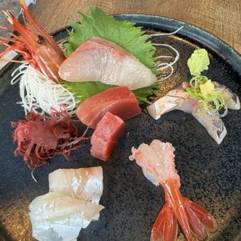 Ichifuji - Sashimi with live shrimp (head was then lightly fried) - Sushi Bars Near Me - San Diego, California Ichifuji - Sashimi with live shrimp (head was then lightly fried) - Sushi Bars Near Me - San Diego, California