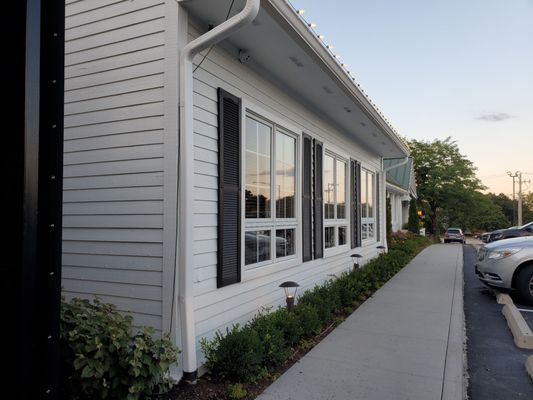 Parkers' Restaurant & Bar by null