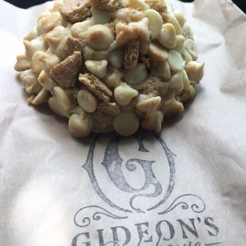 Gideon's Bakehouse - key lime pie - July 2017 special ($4) - Bakeries Near Me - Orlando, Florida