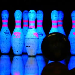 The Alley - Eat, Bowl, Play