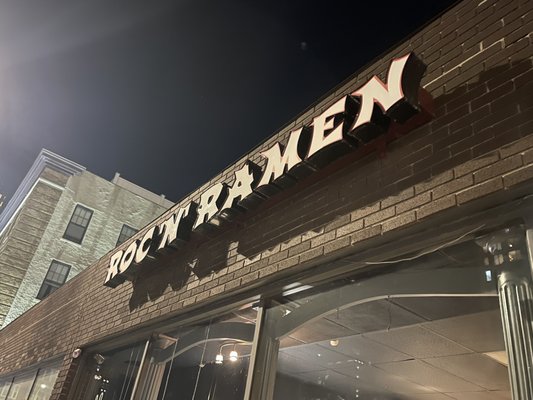 Roc N Ramen by null