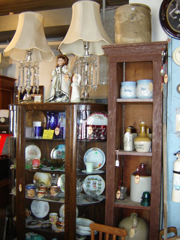 OLDE PLOW SHOPPE Updated August 2024 N2082 State Hwy 47, Bonduel