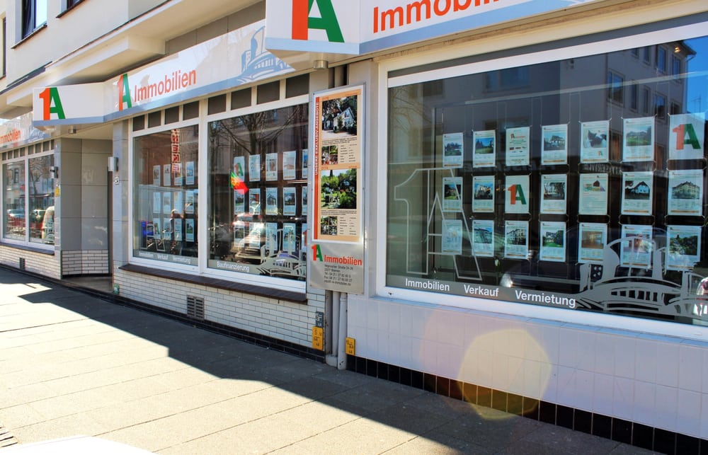 1A IMMOBILIEN Updated May 2024 Vegesacker Str. 2426, Bremen