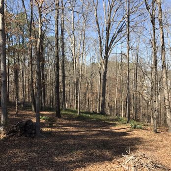 Lenora Park - Plenty of nature to see. - Disc Golf Near Me - Snellville, Georgia
