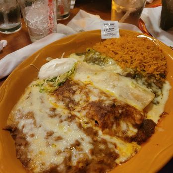 Guadalajara Mexican Grill - Plato Bandera. - Mexican Near Me - Tucson, Arizona Guadalajara Mexican Grill - Plato Bandera. - Mexican Near Me - Tucson, Arizona